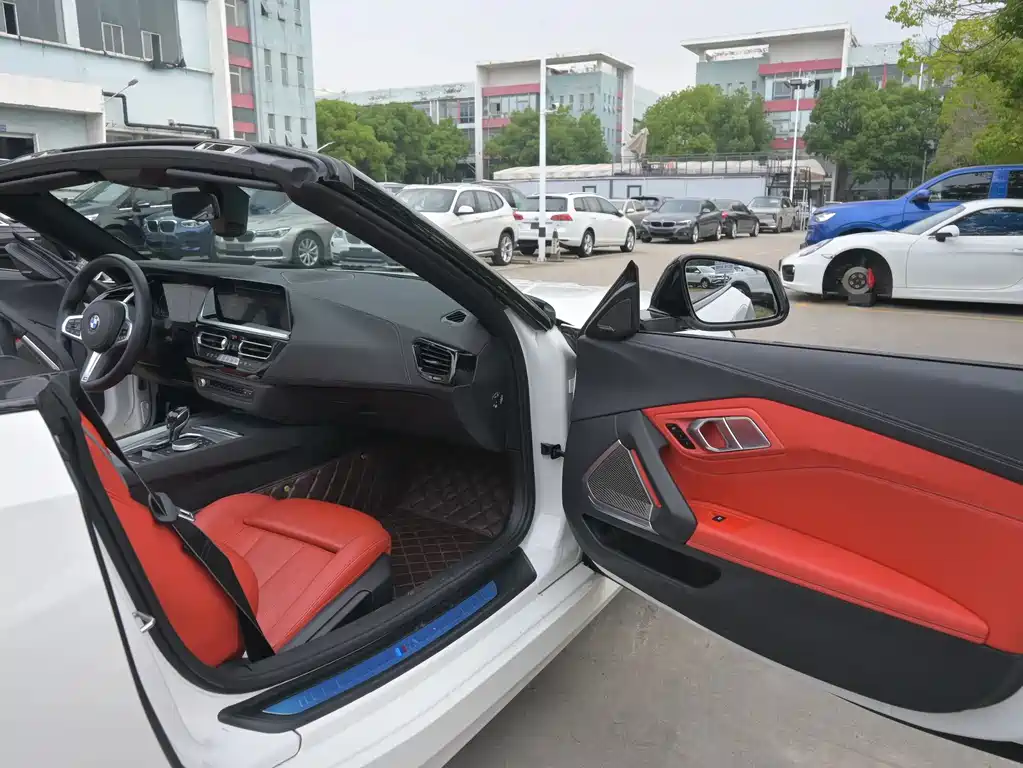 BMW Z4 2020 — фото 12