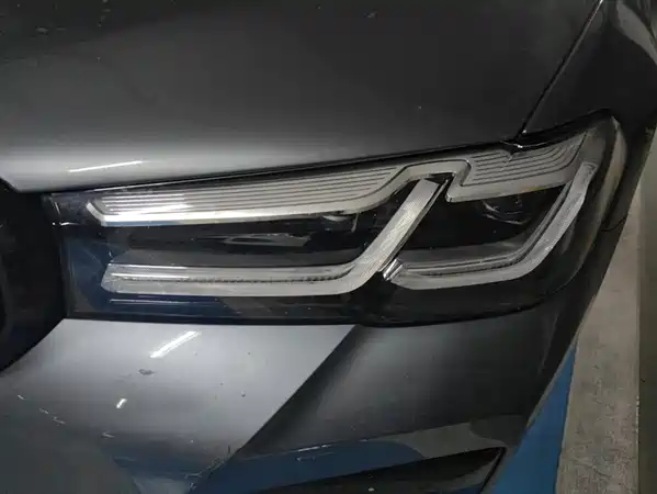 BMW 5 Series 2022