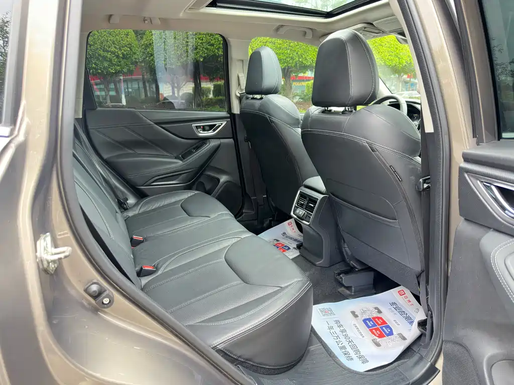 Subaru Forester 2020 — фото 11