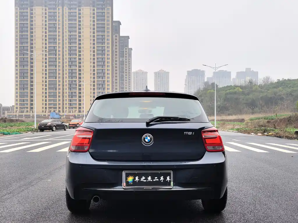 BMW 1 Series 2012 — фото 6