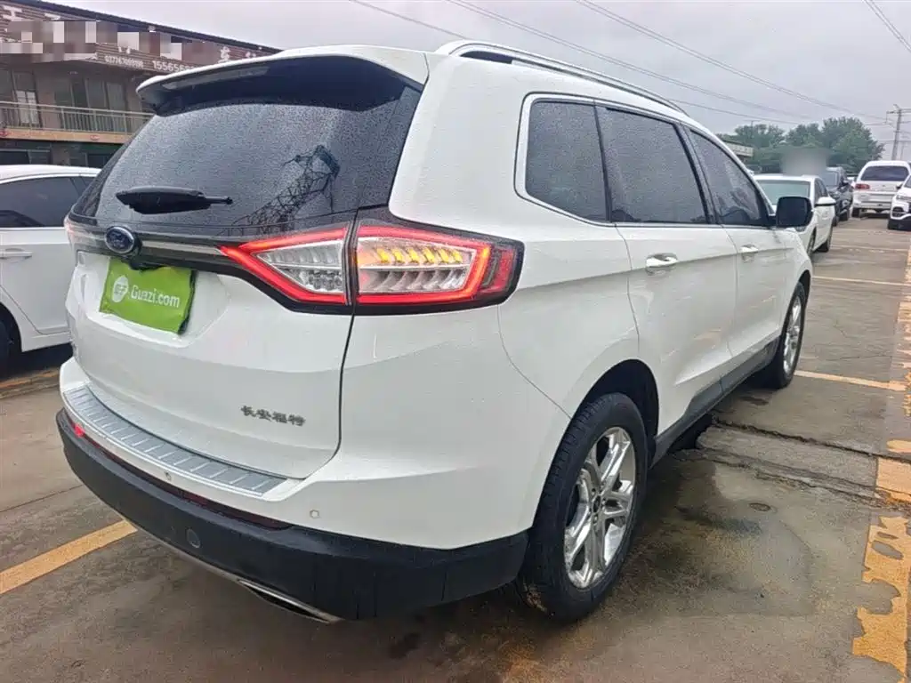 Ford Edge 2015 — фото 7