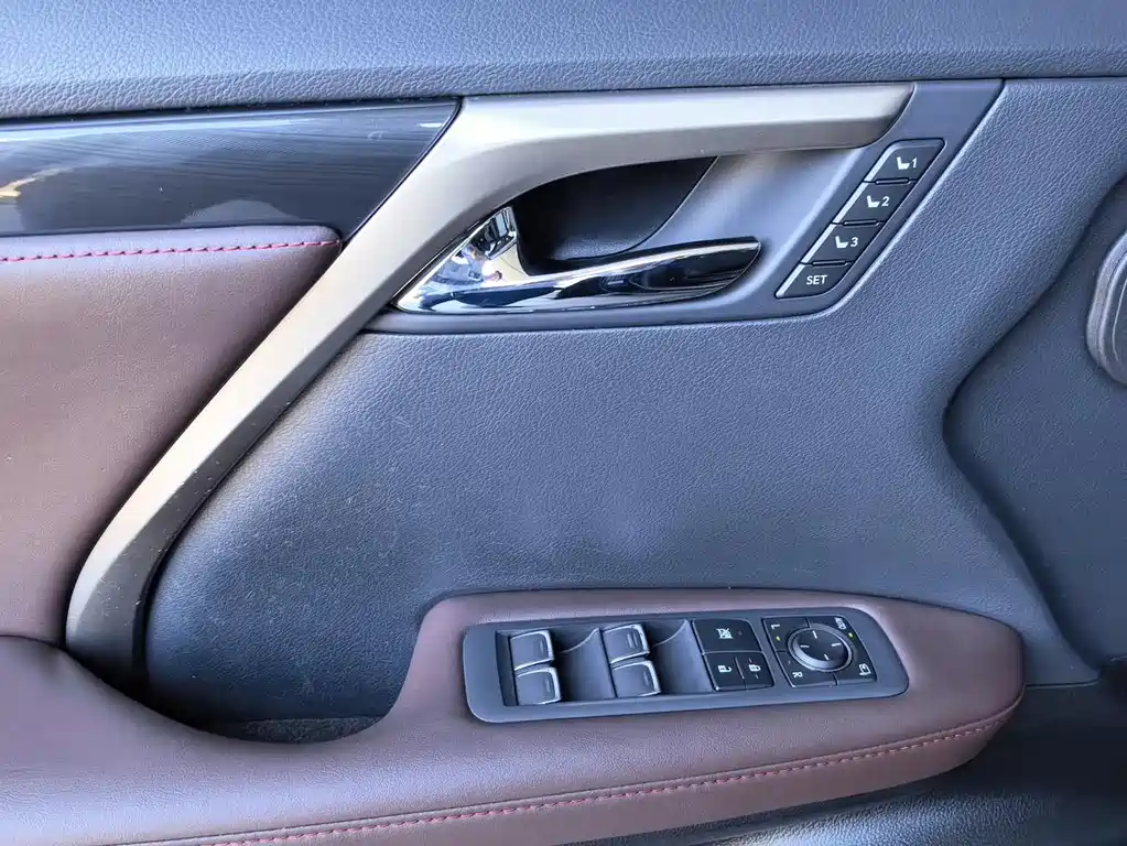 Lexus RX 2021 — фото 13