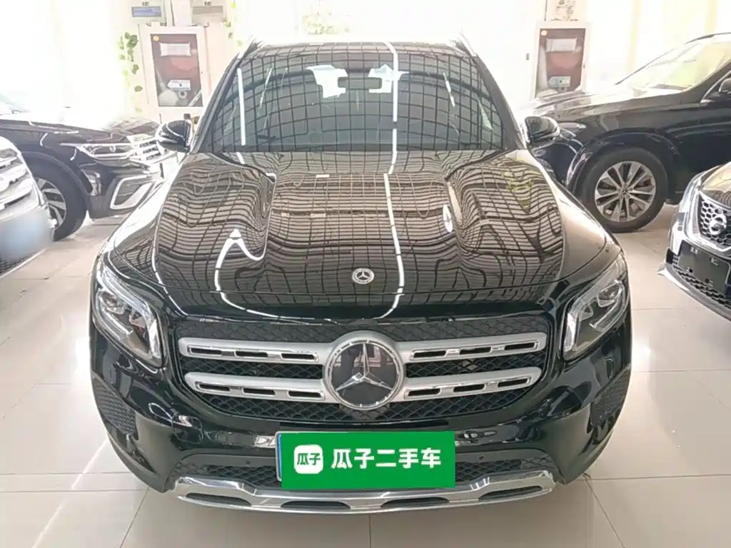 Mercedes-Benz GLB 2021