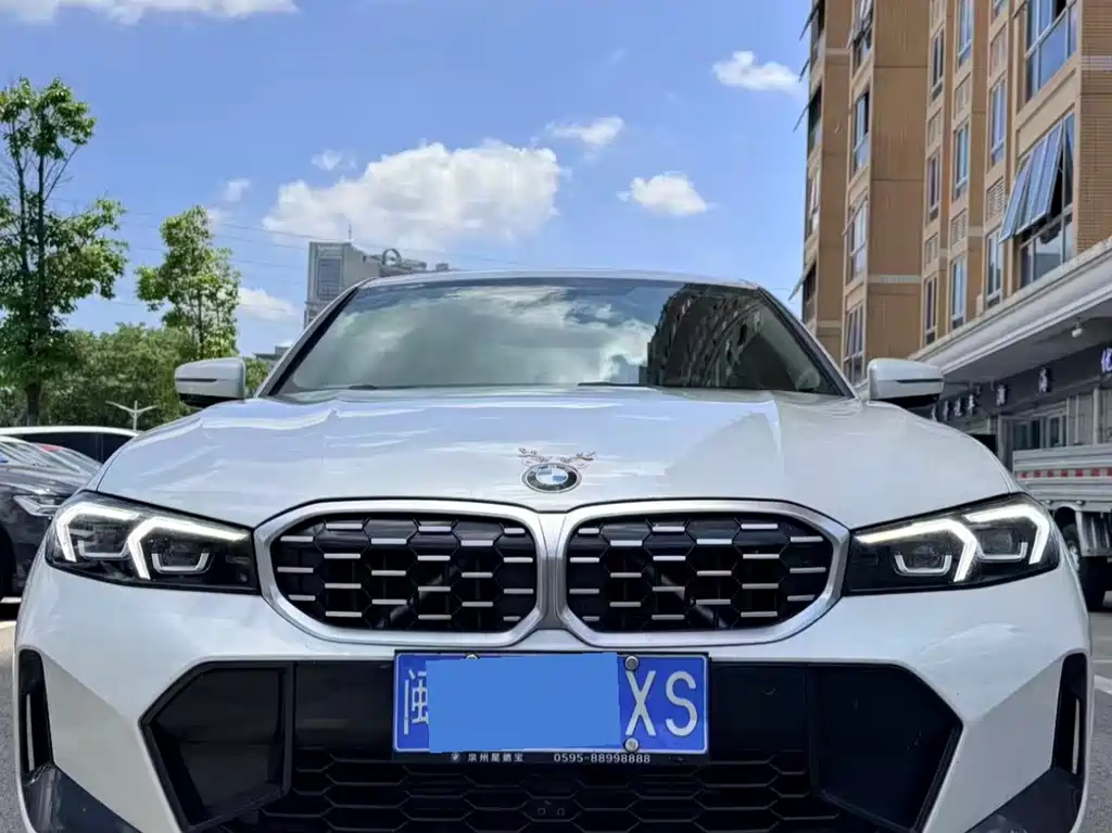 BMW 3 Series 2024