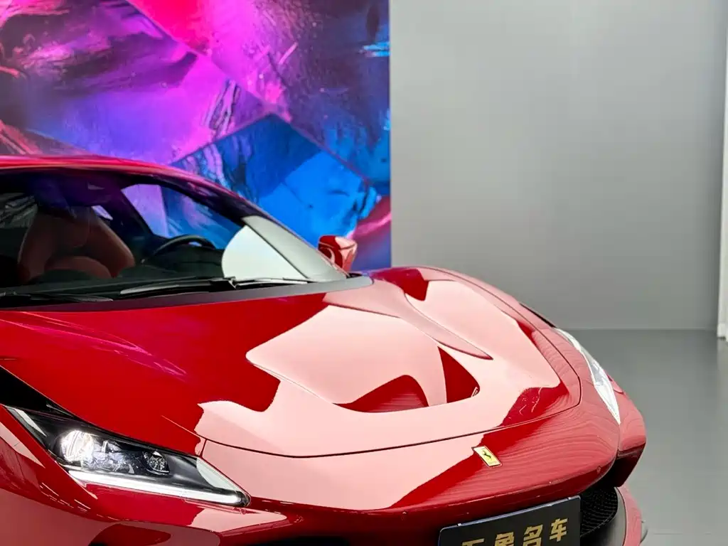 Ferrari F8 2023 — фото 6