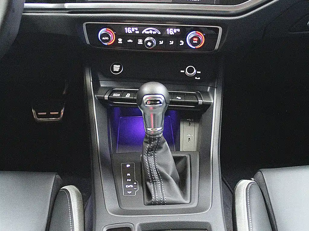 Audi Q3 2025 — фото 10