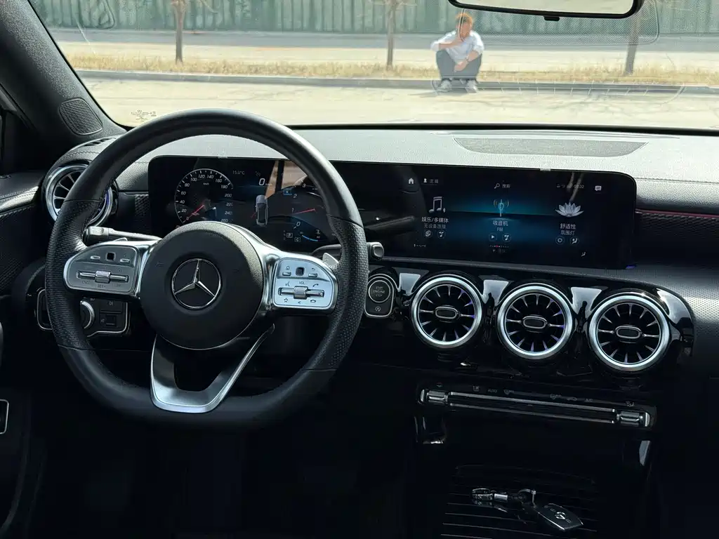 Mercedes-Benz A-Class 2021 — фото 27
