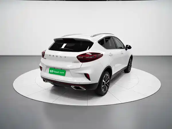 Geely Emgrand GS 2021