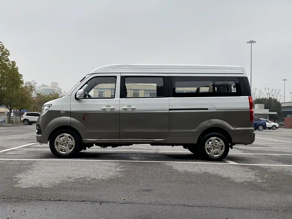 Jinbei Hiace X30L 2020 — фото 4
