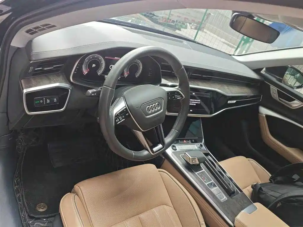Audi A6L 2022 — фото 7