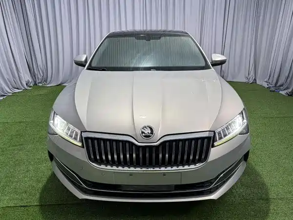Skoda Superb 2022