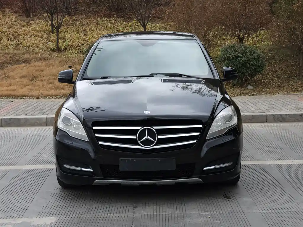 Mercedes-Benz R-Class 2012 — фото 1