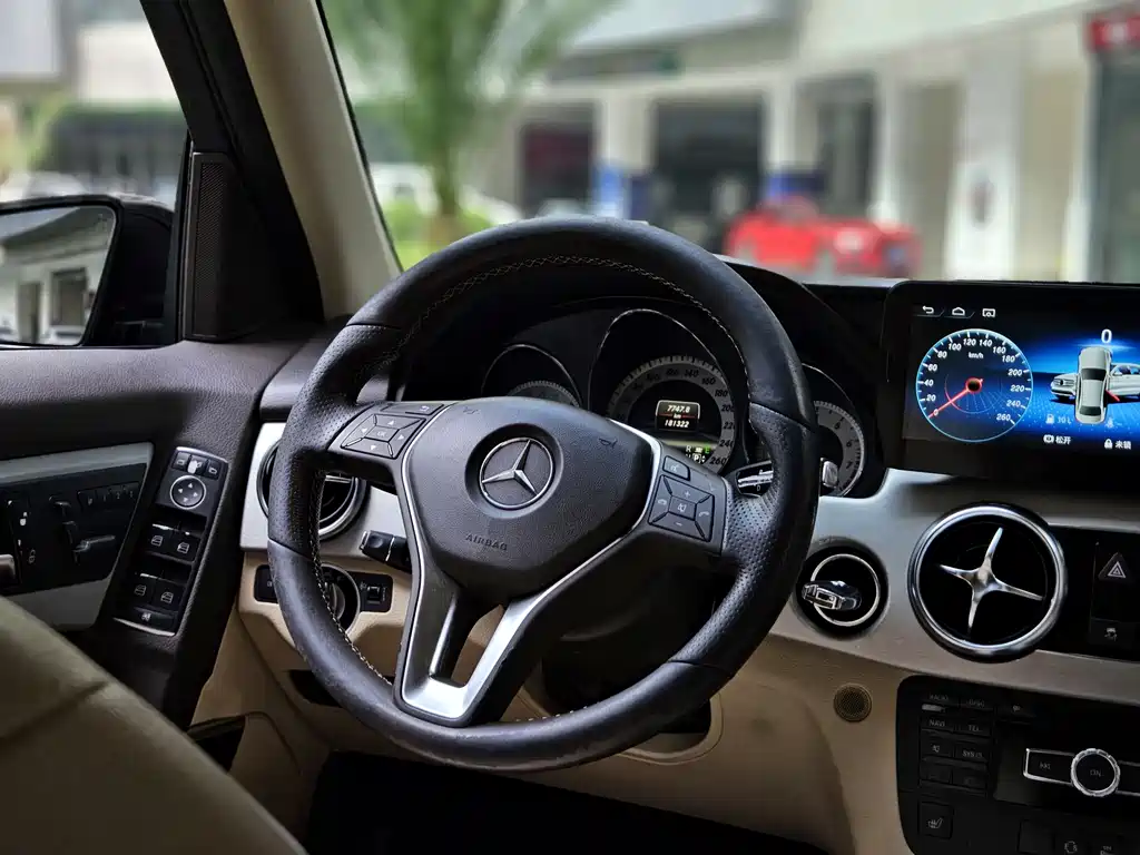 Mercedes-Benz GLK-Class 2012 — фото 12