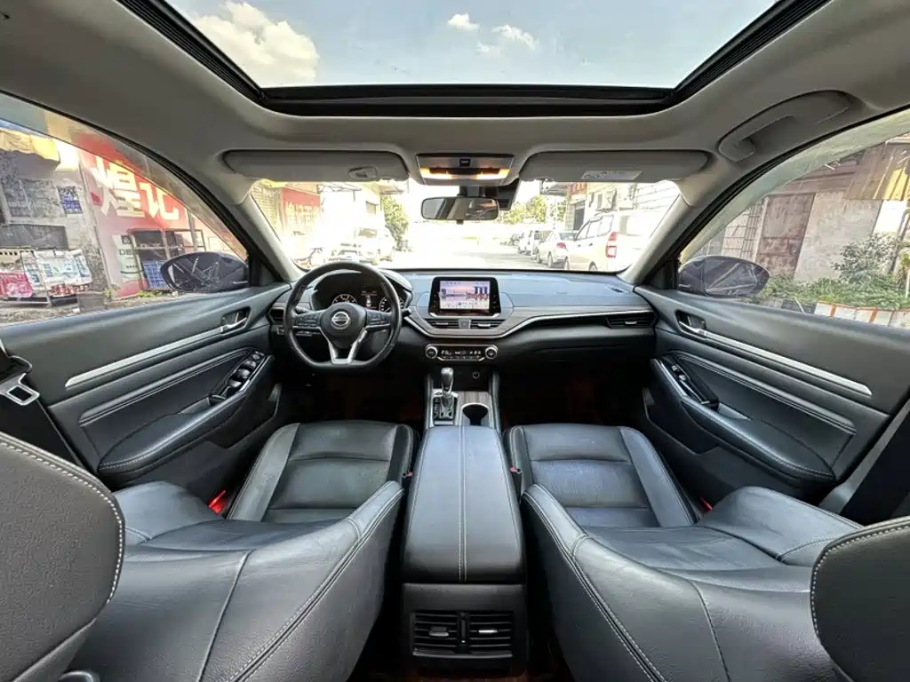 Nissan Teana 2022 — фото 12
