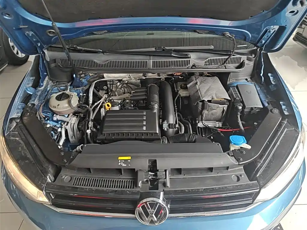 Volkswagen Touran 2018 — фото 20