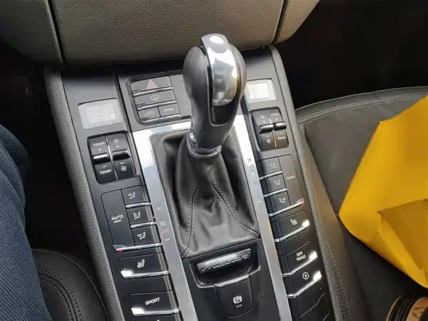 Porsche Macan 2016