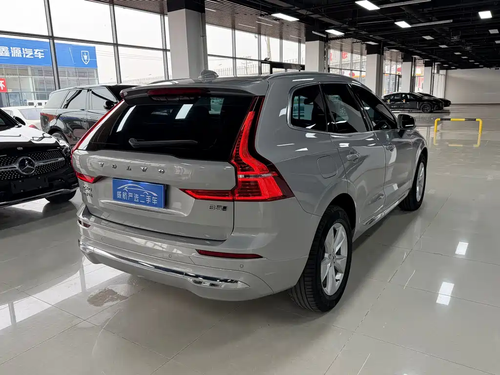 Volvo XC60 2021 — фото 4