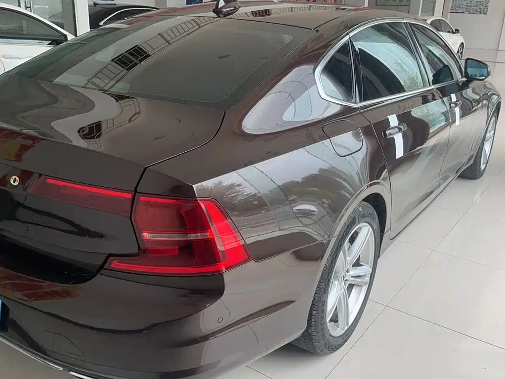 Volvo S90 2017 — фото 5