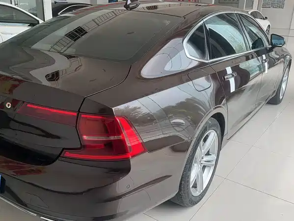 Volvo S90 2017
