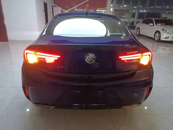 Buick Regal 2018