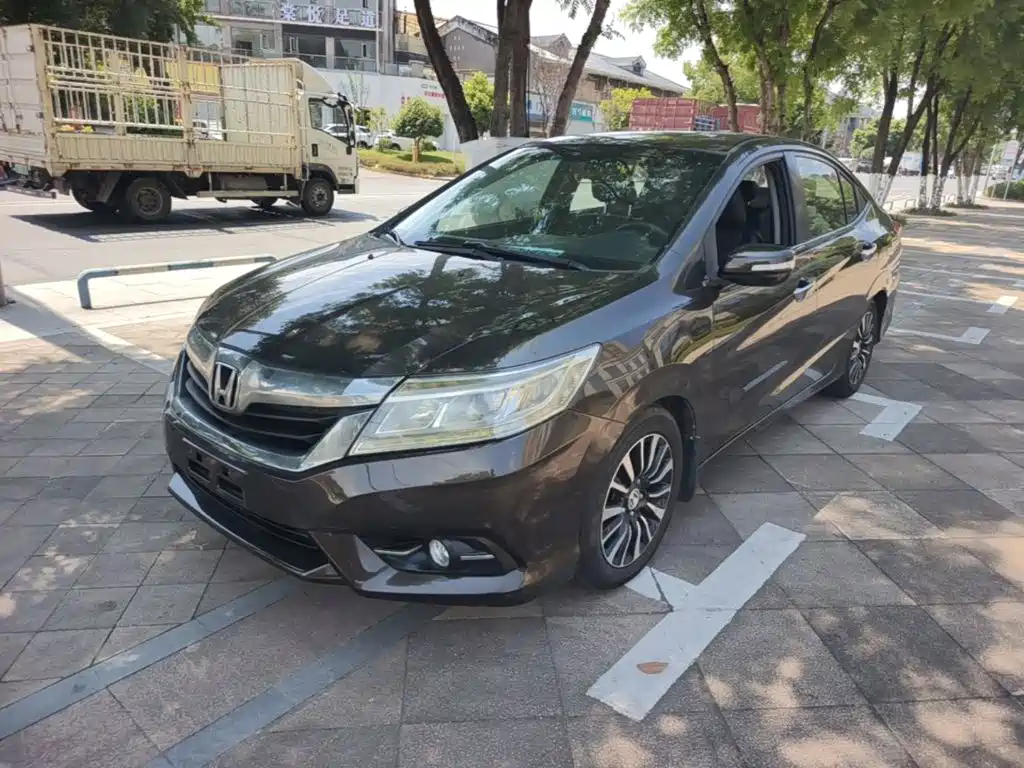 Honda Crider 2015