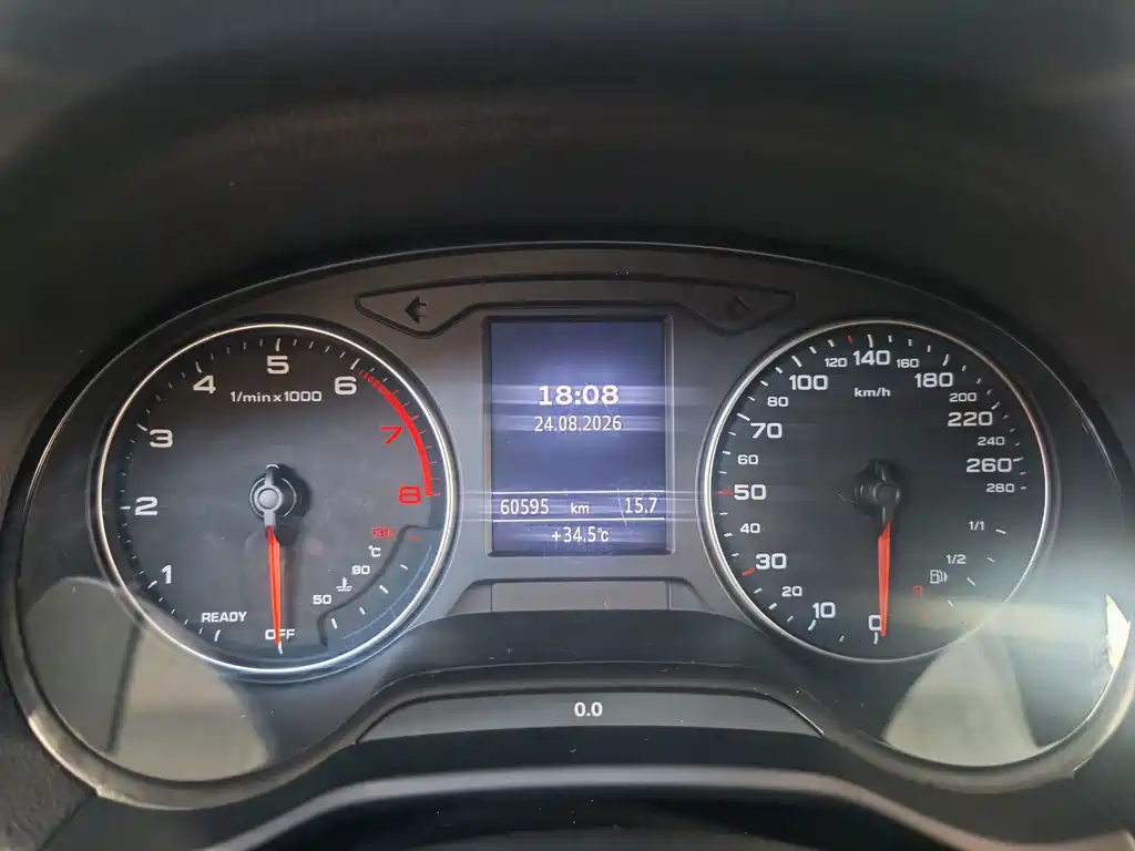 Audi Q2L 2023 — фото 12