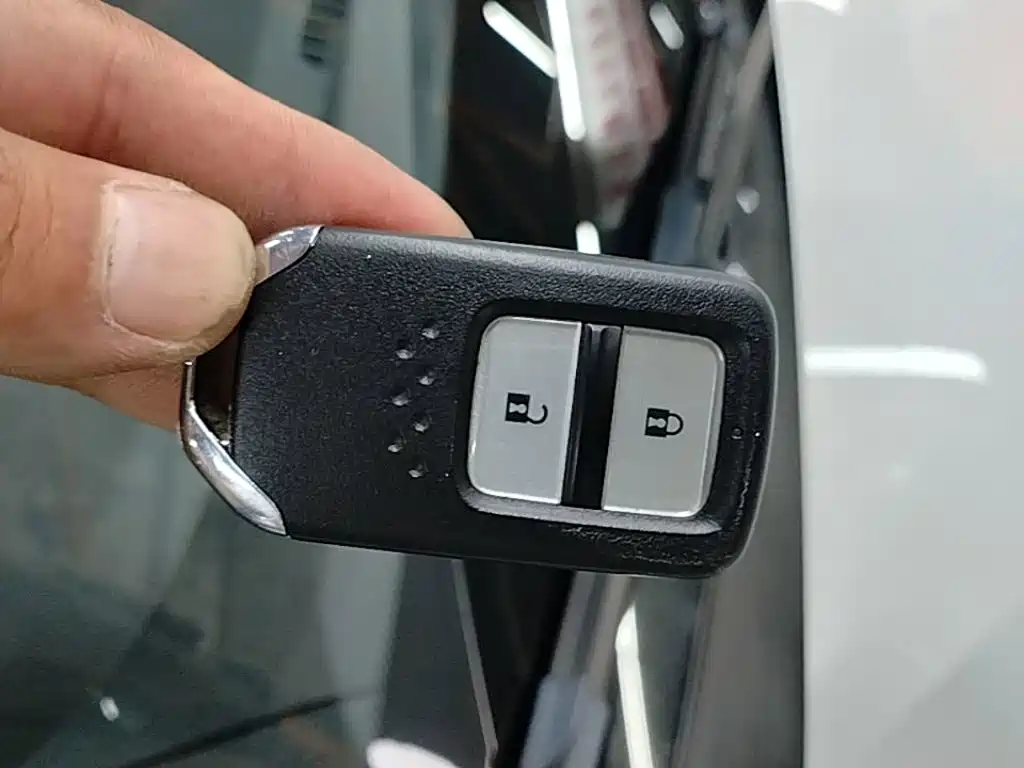 Honda Fit 2023 — фото 9