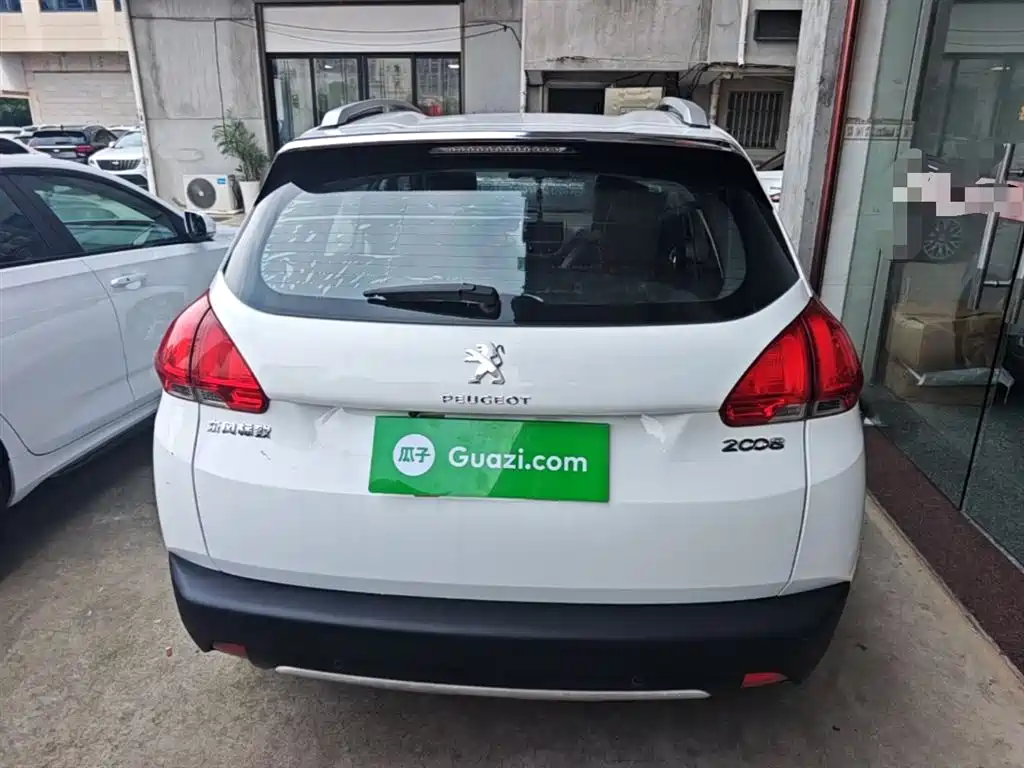 Peugeot 2008 2015