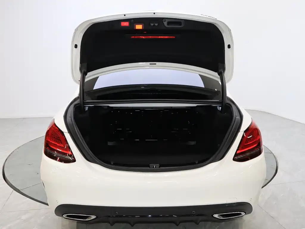 Mercedes-Benz C-Class 2021 — фото 16