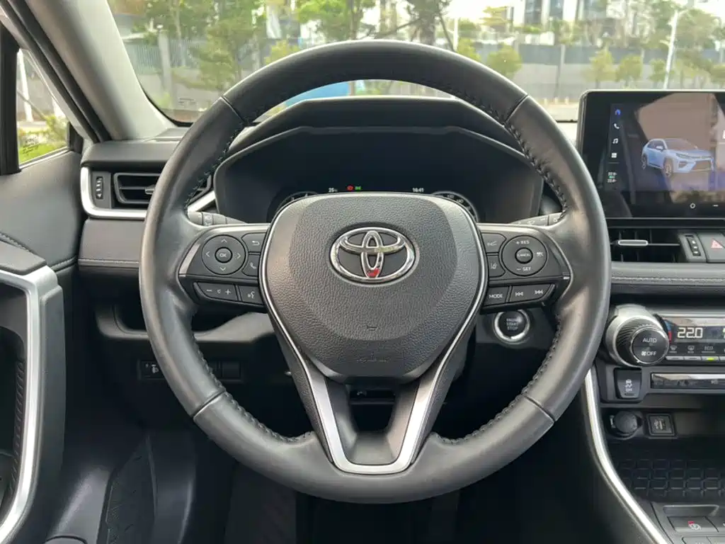 Toyota Wildlander 2023
