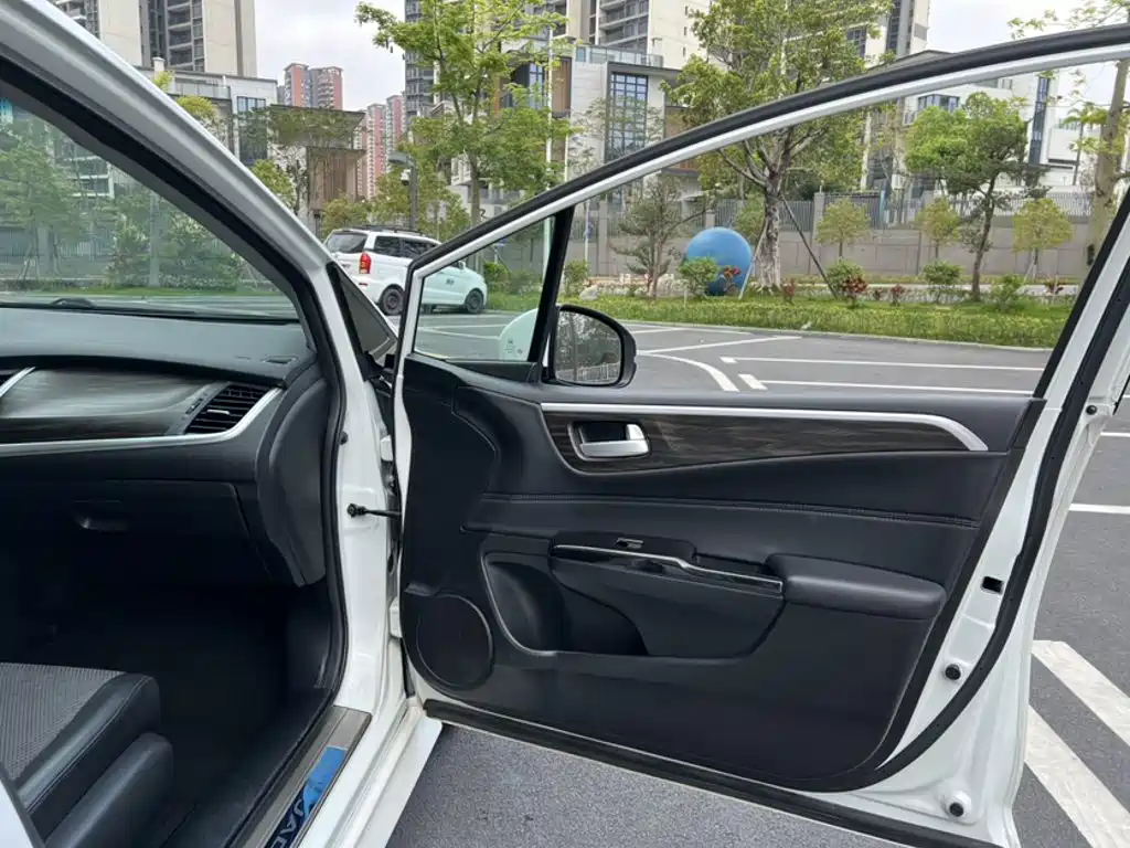 Honda Jade 2019 — фото 19