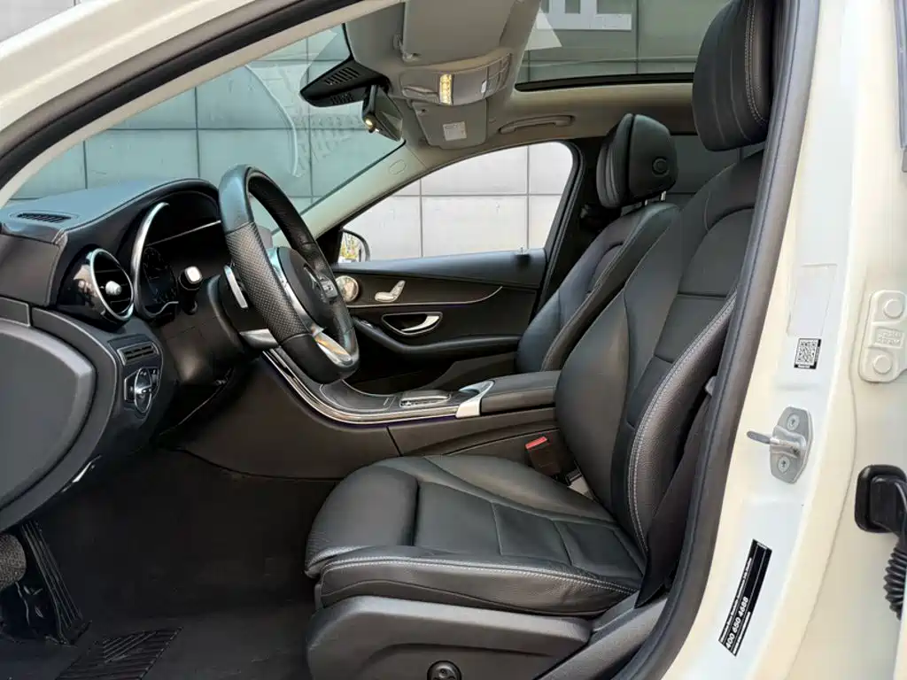 Mercedes-Benz C-Class 2021 — фото 22