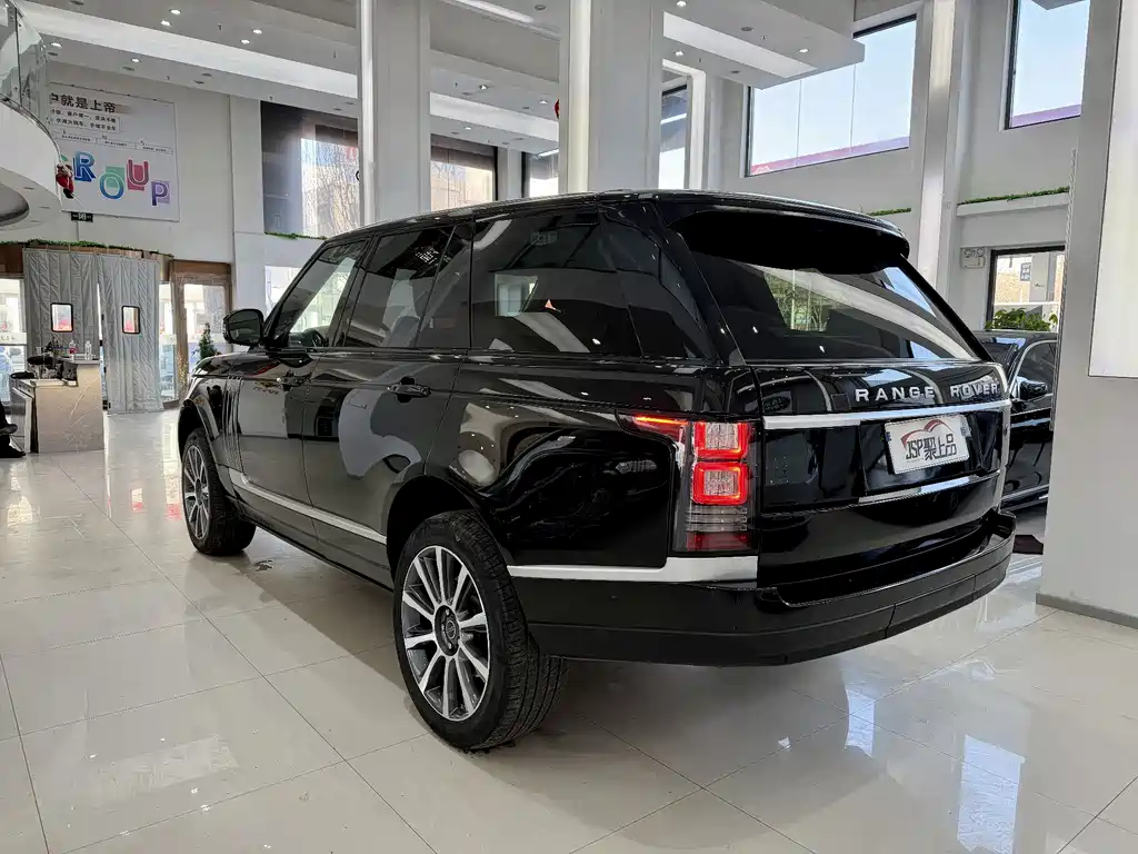 Land Rover Range Rover 2015 — фото 15