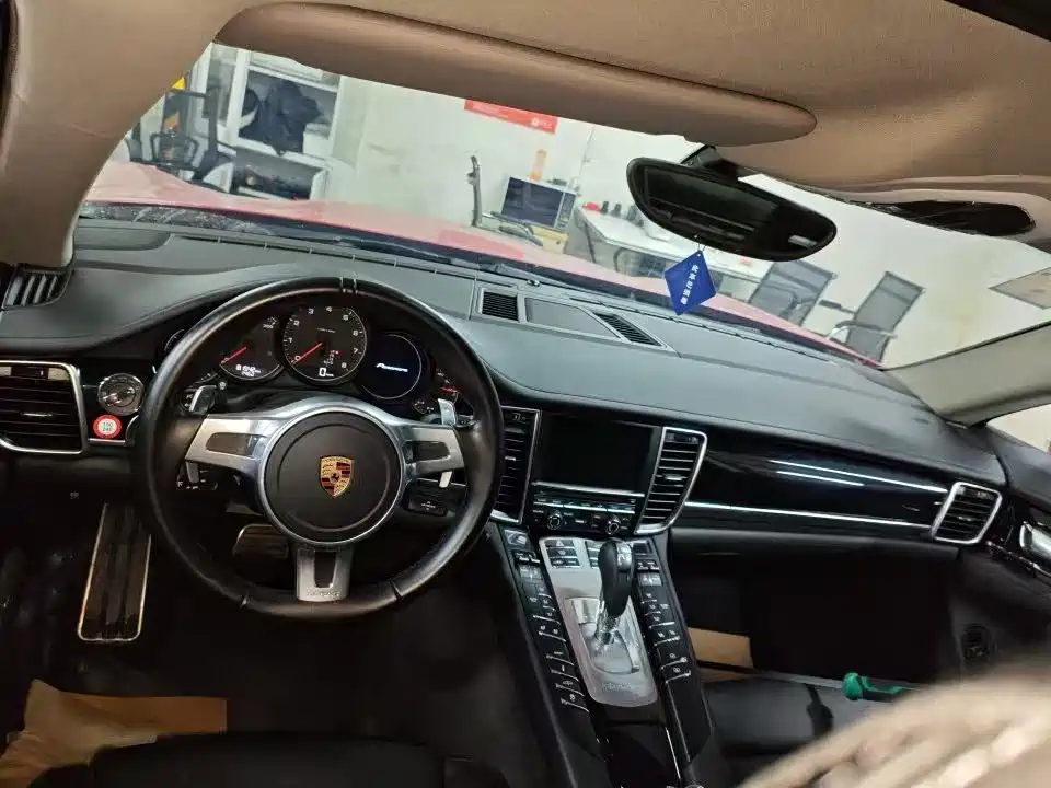 Porsche Panamera 2016 — фото 6