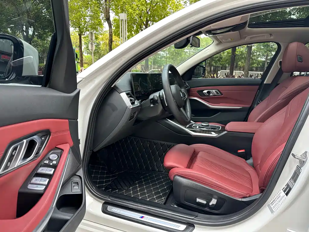 BMW 3 Series 2023