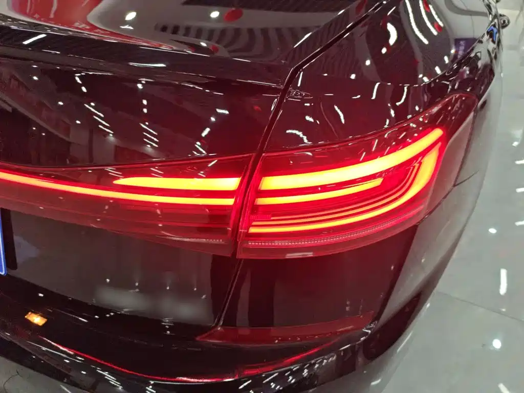 Volkswagen Passat 2023 — фото 24