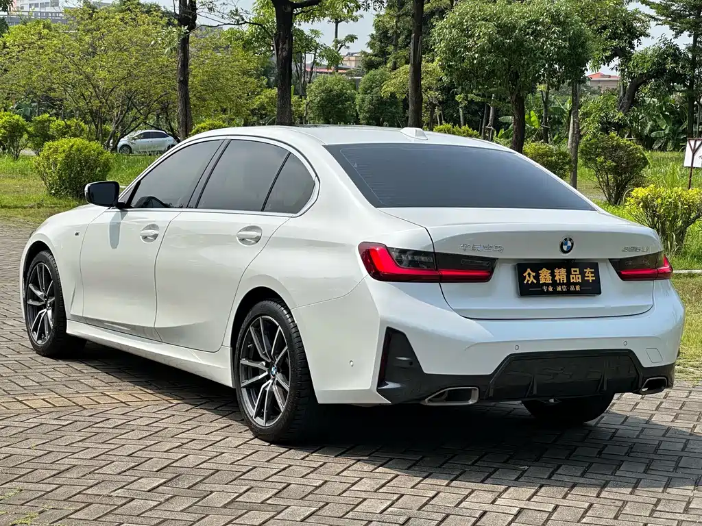 BMW 3 Series 2023 — фото 12