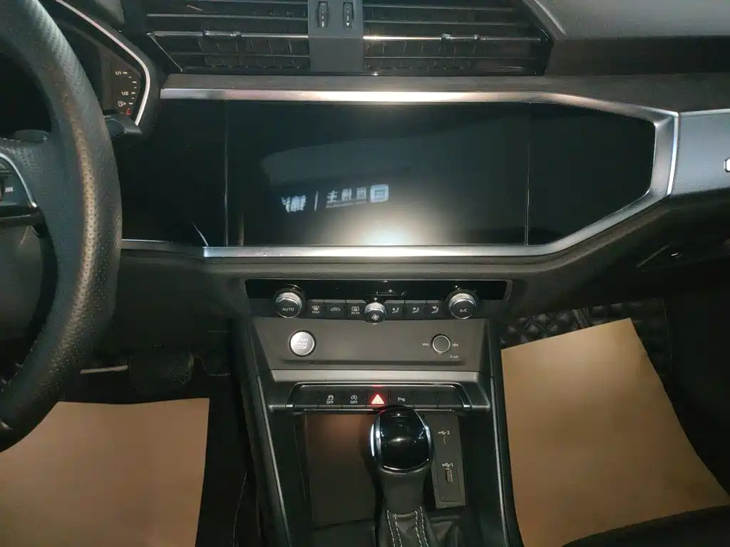 Audi Q3 Sportback 2021 — фото 11
