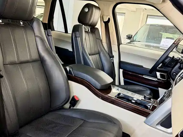 Land Rover Range Rover 2015