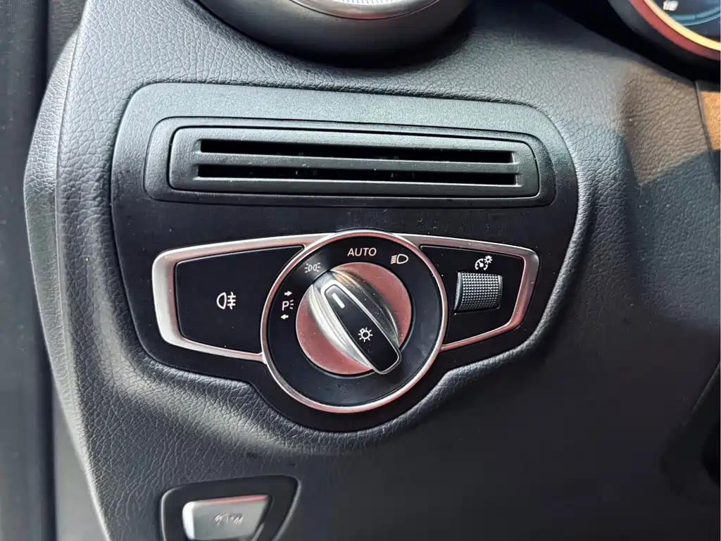 Mercedes-Benz GLC Coupe 2023 — фото 13