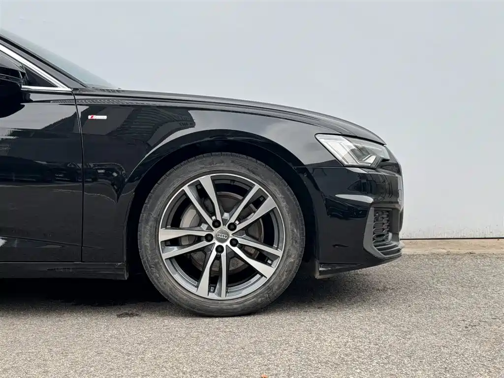 Audi A6L 2021 — фото 21