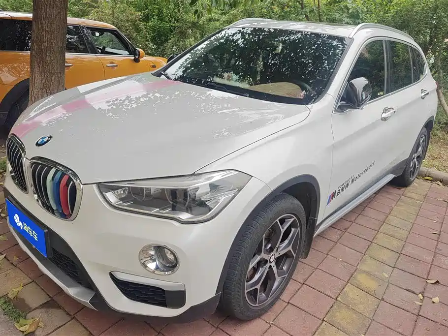 BMW X1 2019 — фото 1