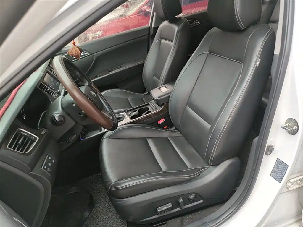 Hyundai Mistra 2016 — фото 15