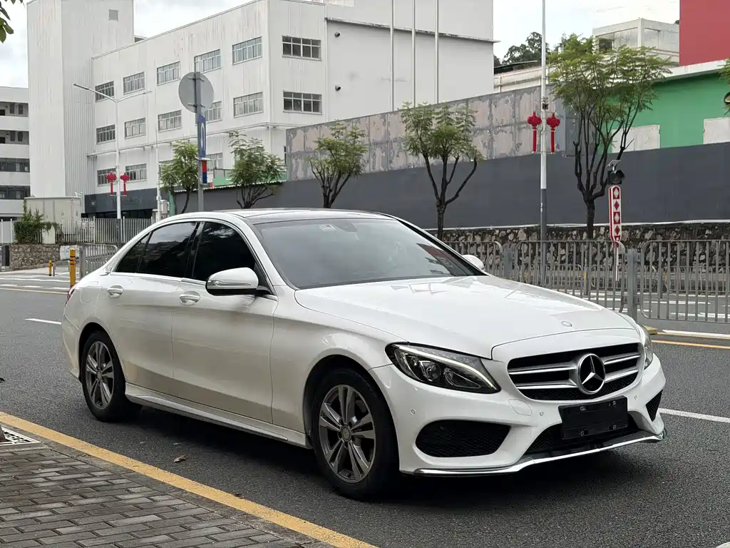 Mercedes-Benz C-Class 2017