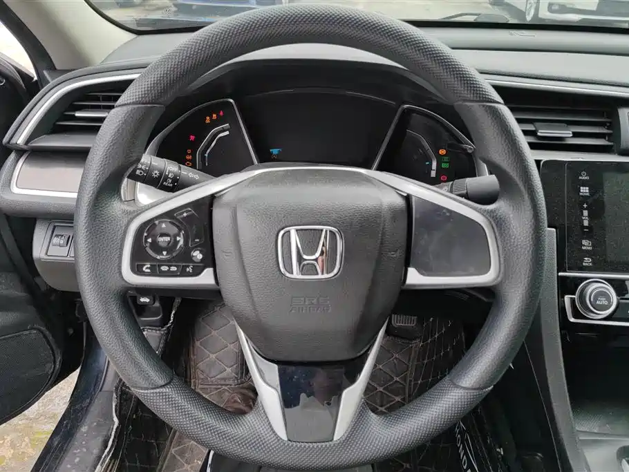 Honda Civic 2019 — фото 15