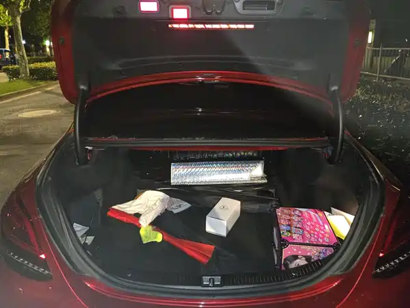 Mercedes-Benz C-Class 2021