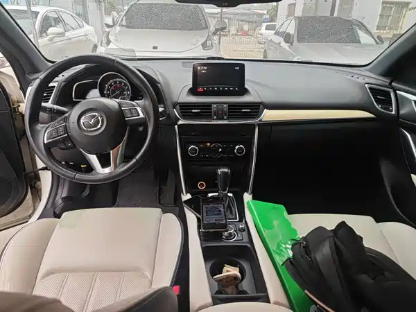 Mazda CX-4 2016