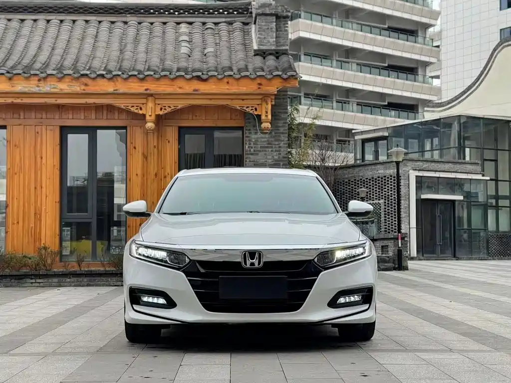 Honda Accord 2021 — фото 24