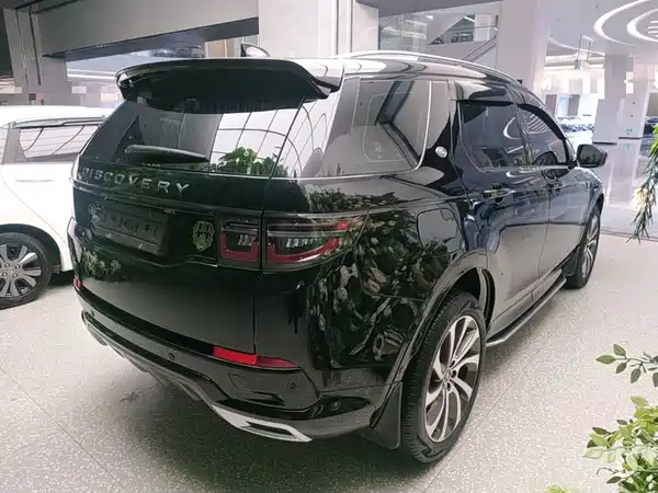 Land Rover Discovery Sport 2023