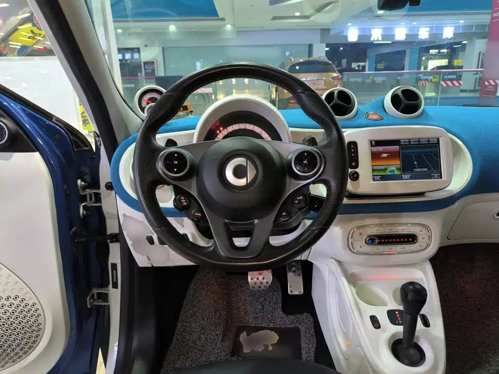 smart Forfour 2017 — фото 11
